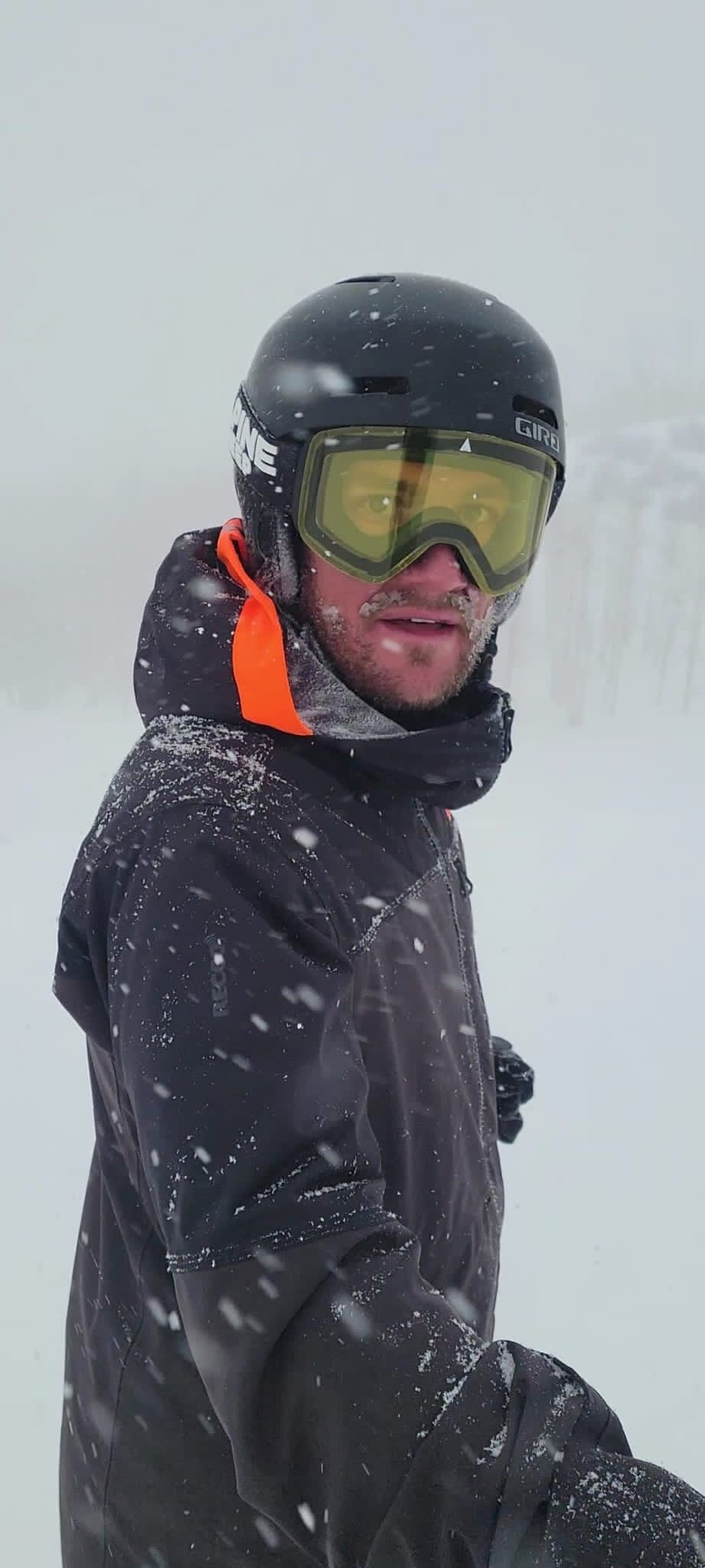 Ski and Snowboard Goggles + Two Magnetic Lenses