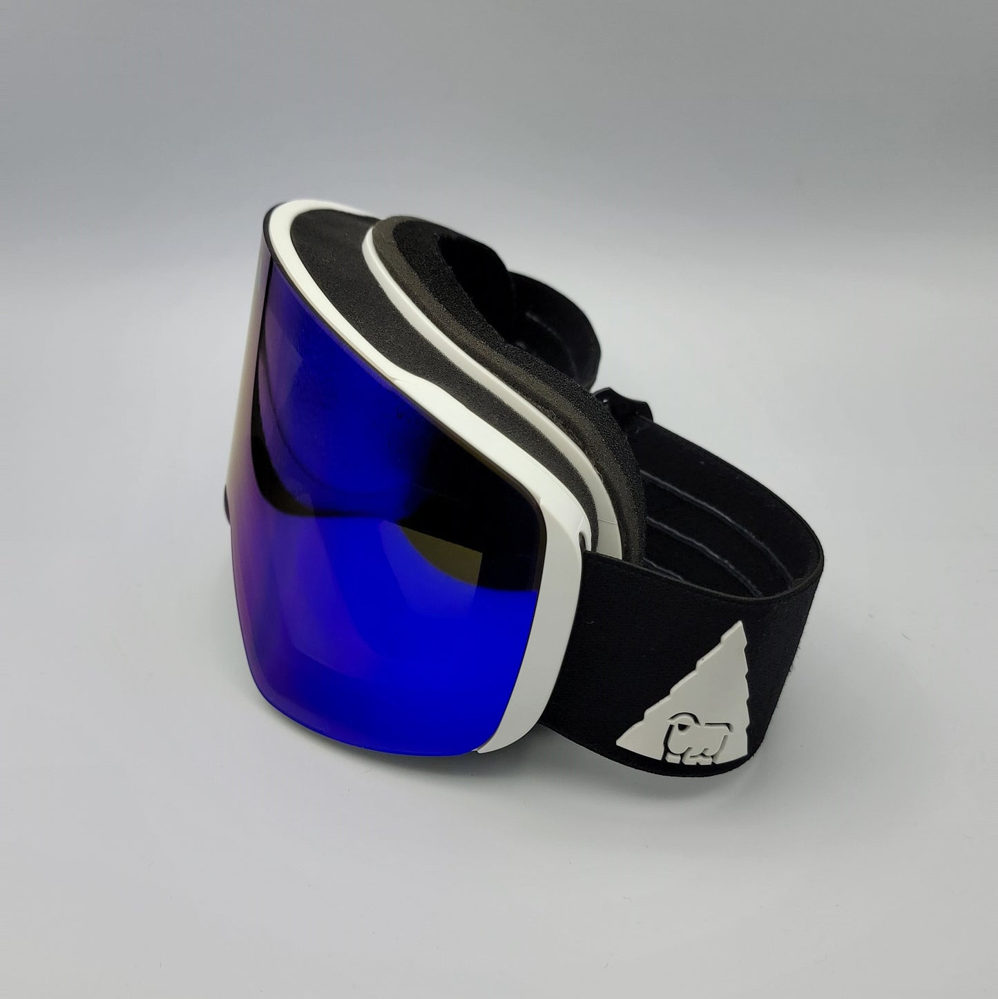 Ski and Snowboard Goggles + Two Magnetic Lenses