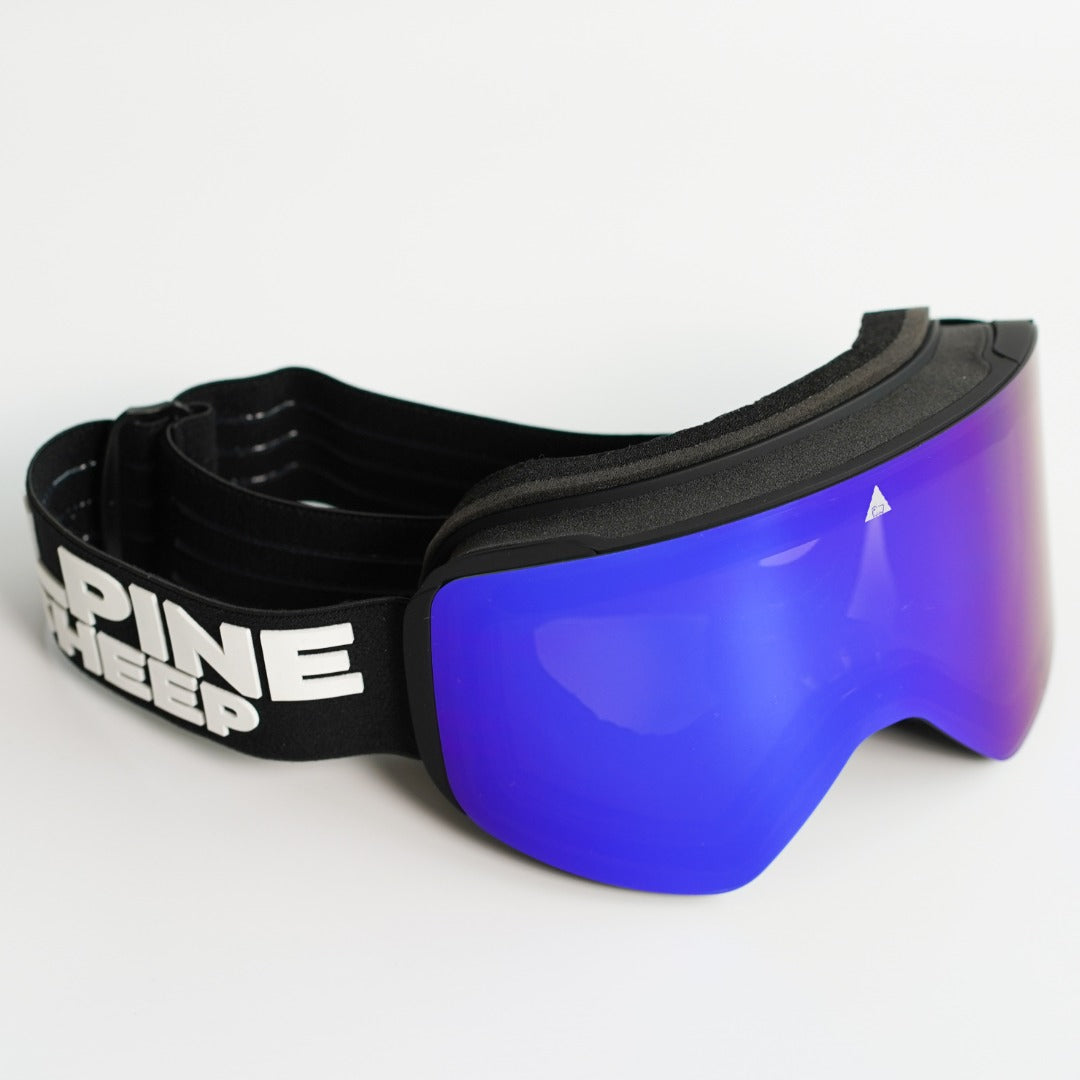 Ski and Snowboard Goggles + Two Magnetic Lenses