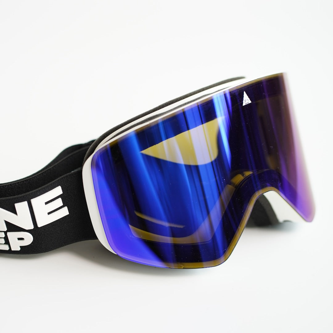 Ski and Snowboard Goggles + Two Magnetic Lenses